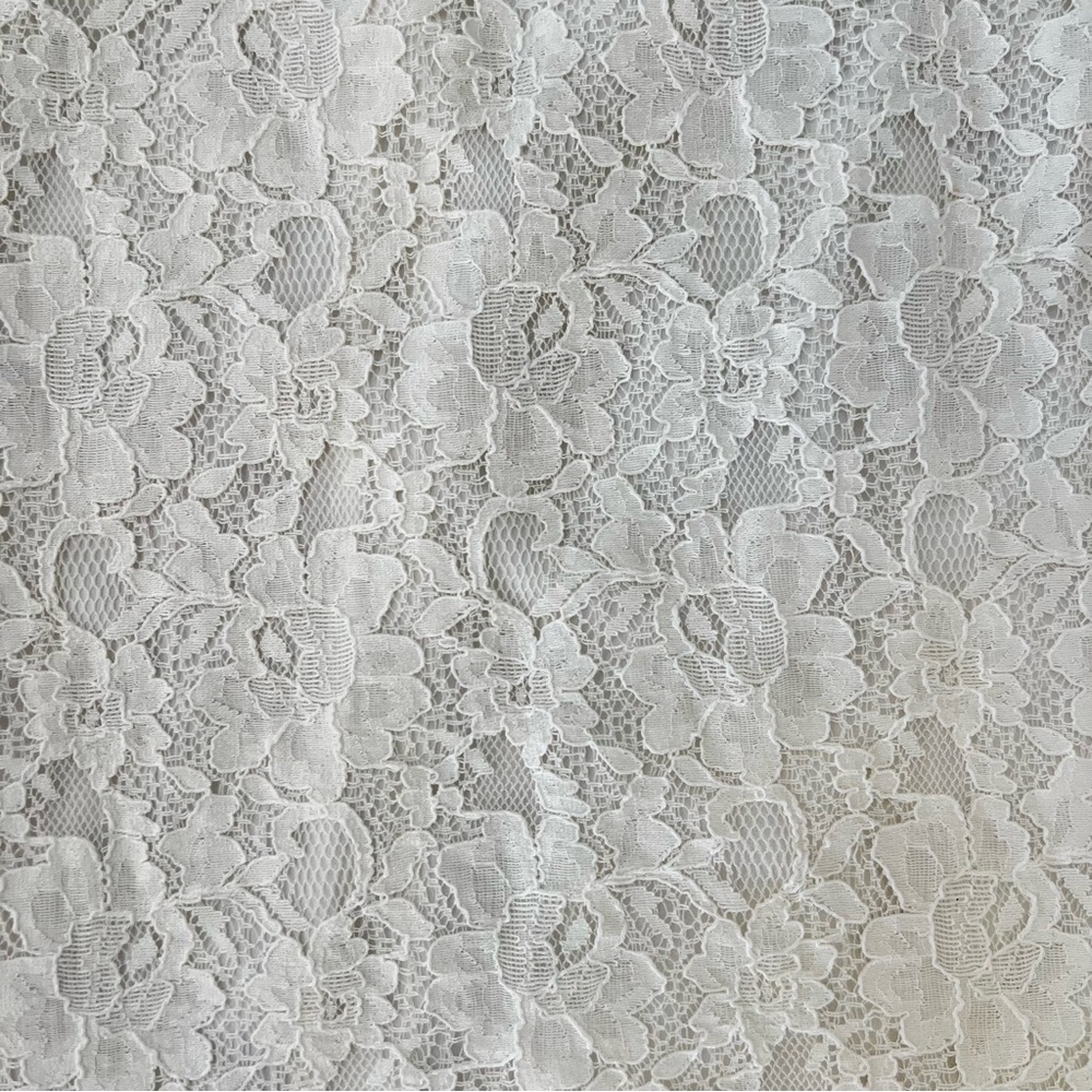 BCBG Maxazria White Lace Sleeveless Dress - Size XS - Picture 6 of 7